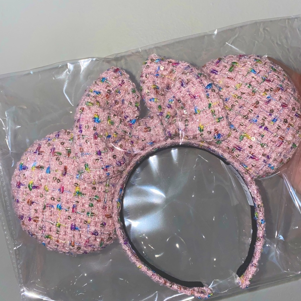 Minnie Mouse Ears (BRAND NEW!)